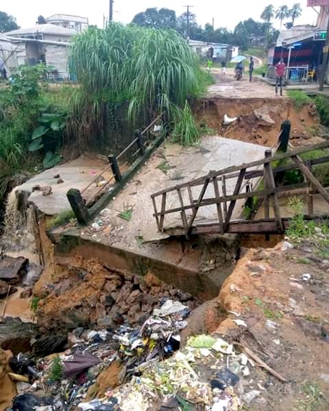 INHABITANTS OF DOUALA, CAMEROON IN FEAR